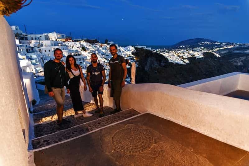 Billet Santorin : Randonnée nocturne, dégustation de vin et dîner grec