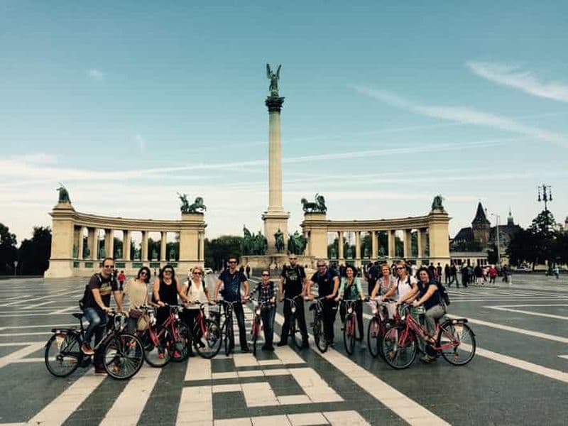 Billet Budapest : Visite guidée à vélo