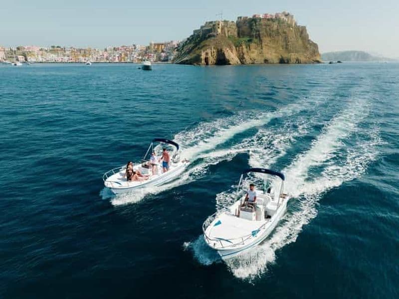 Billet Procida : location de bateaux - sans permis