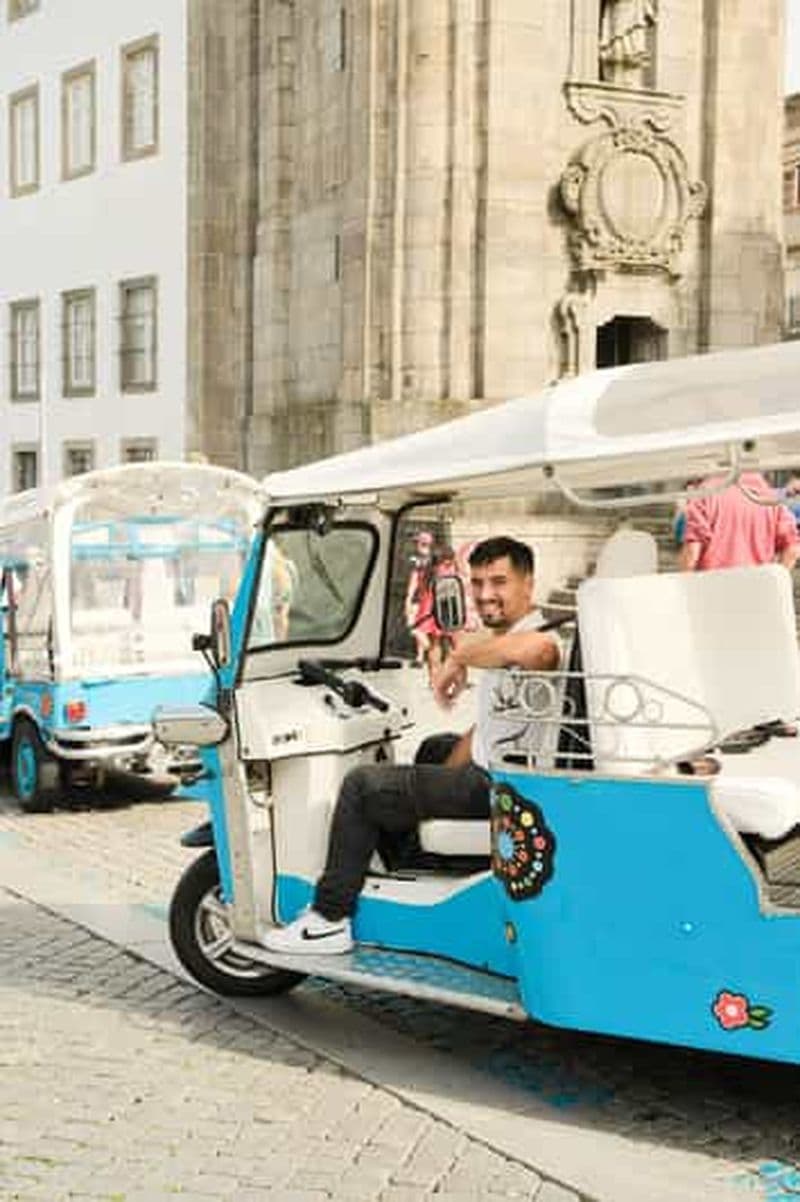 Billet Porto : visite en tuk-tuk avec dégustation d'huile d'olive