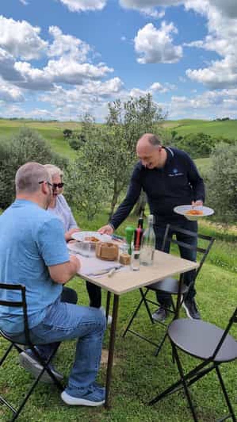 Billet Pienza : Déjeuner gastronomique typique dans une ancienne ferme toscane