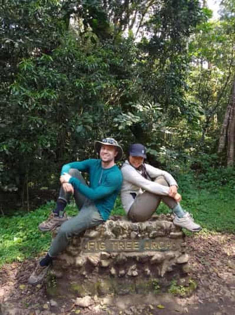 Billet Randonnée de 3 jours au mont Meru | ISMANI TOURS & SAFARIS