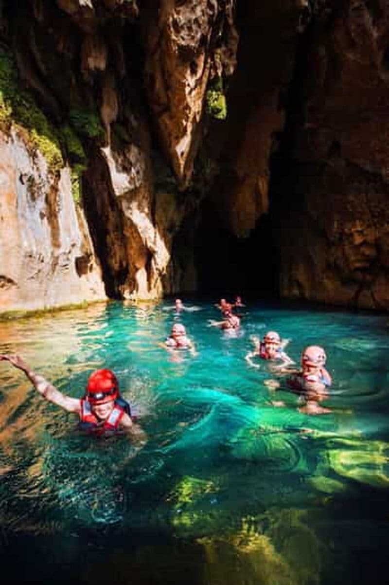Depuis Phong Nha : Journée d'exploration de la grotte E - Vallée de la survie