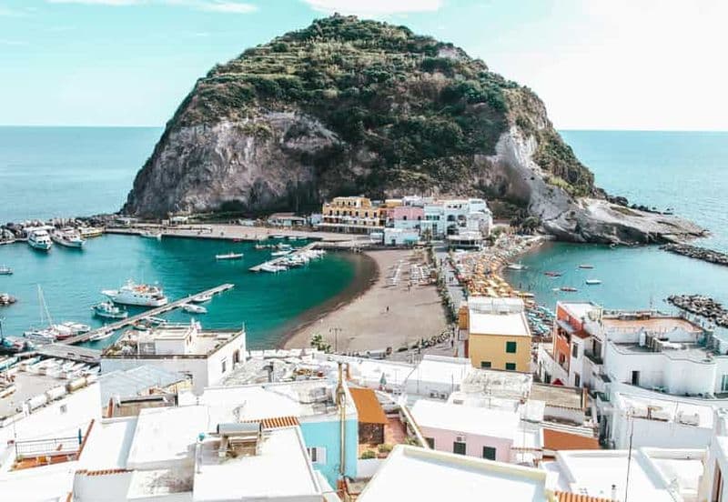 Billet Procida et Ischia : une expérience d'une journée complète avec des croisières au départ de Naples