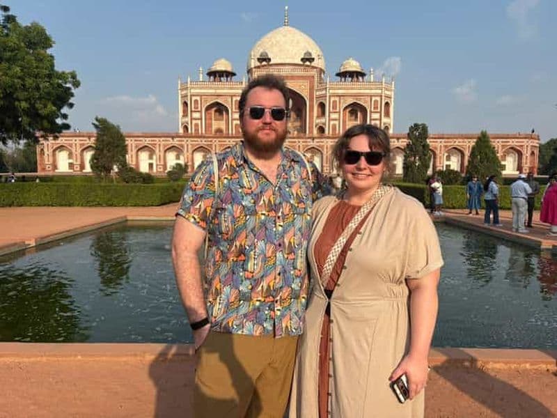 Billet Découvrez Delhi : visite en voiture de la Jama Masjid, du Qutub Minar et du tombeau d'Humayun.