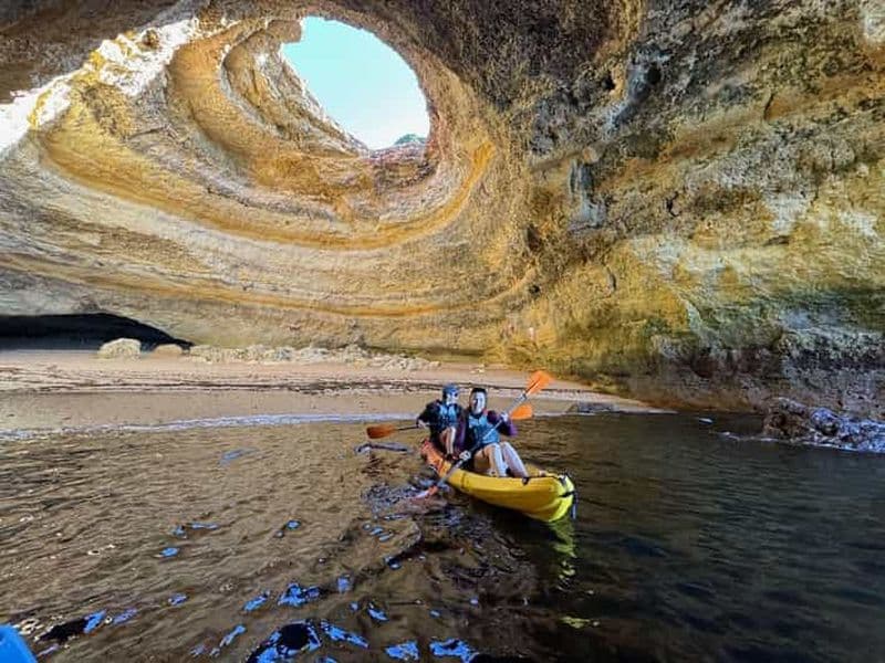 Billet Excursion en kayak à Benagil : grottes de Benagil, Marinha et Albandeira