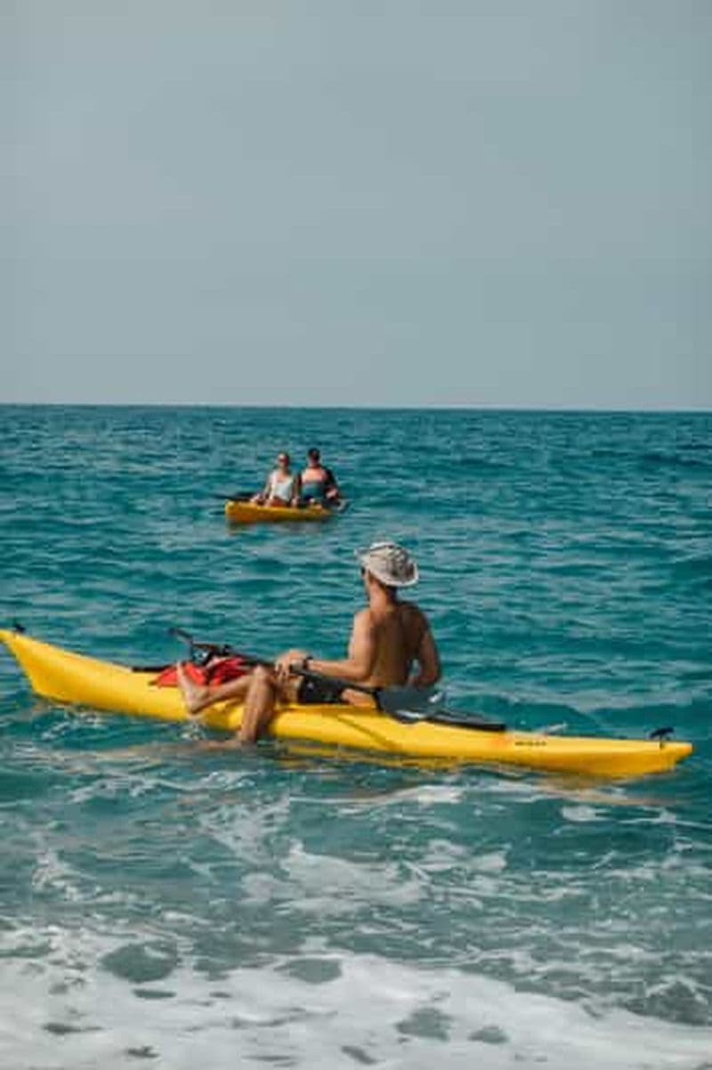 Excursion en kayak dans la baie des fables de Sestri Levante