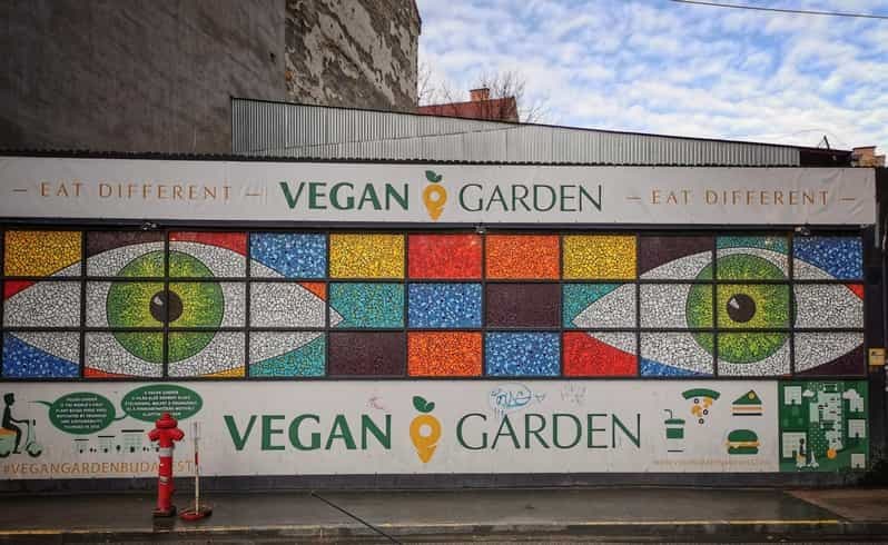 Billet Street Art et Street Food - Visite à pied privée à Budapest