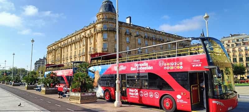 Saint-Sébastien : visite citadine en bus à arrêts multiples