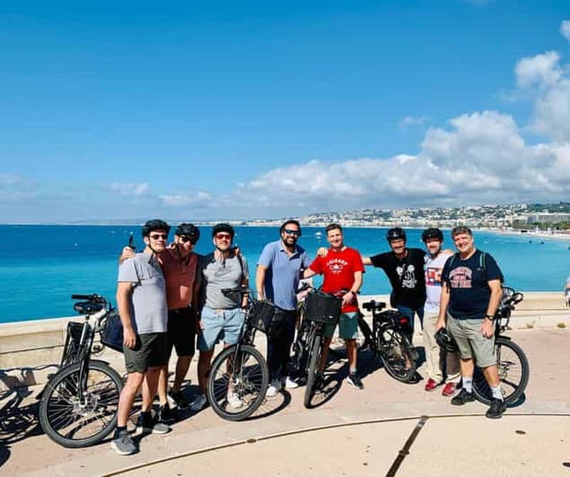 Billet Nice : Visite guidée en E-Bike avec la colline du château