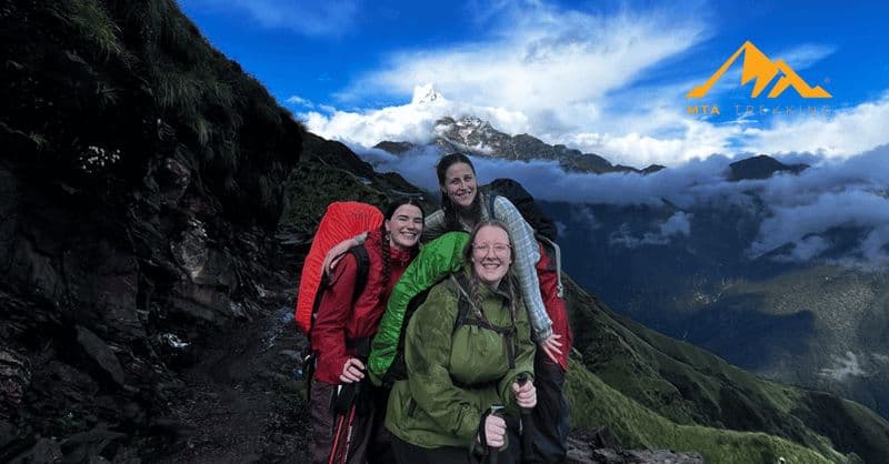 Billet Pokhara : trek de 4 jours au Mardi Himal