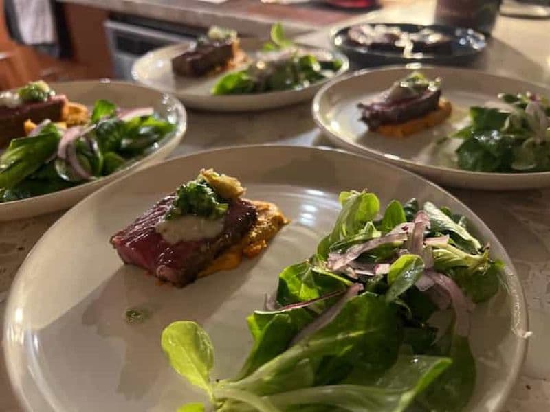 Billet Boîte de nuit à Montréal avec un Chef formé par Michelin