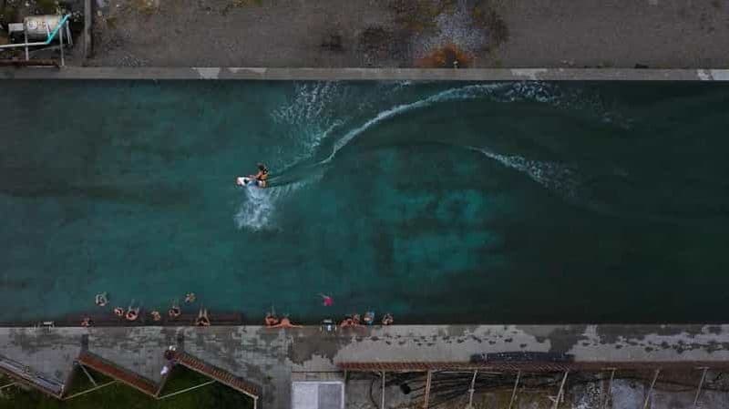 Depuis Isafjordur : Expérience de wakeboard dans une piscine géothermique