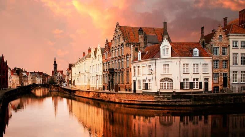 Billet Au départ d'Amsterdam : Excursion d'une journée à Bruges en espagnol