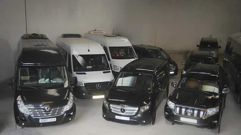 Depuis Fès : transfert aéroport vers l'aéroport Mohammed V de Casablanca