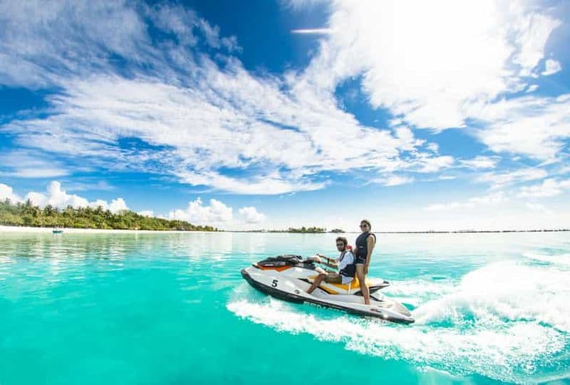Doha : Expérience de jet ski autonome avec prise en charge et retour