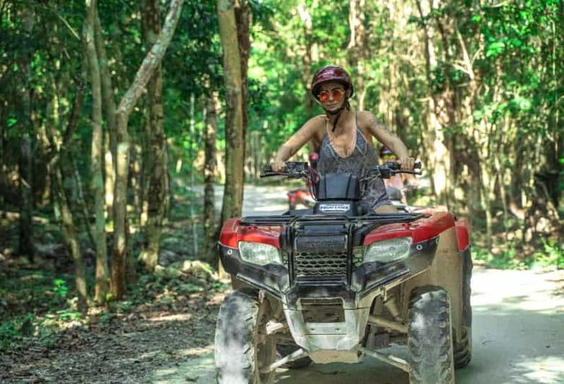Billet Cozumel : Excursion en VTT jusqu'à la grotte de Jade, accès au club de plage et déjeuner