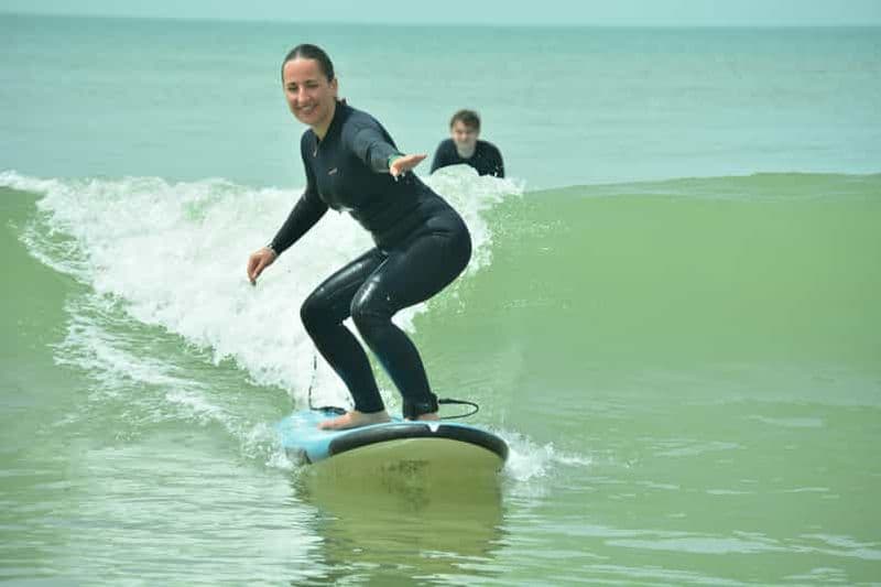 Billet Agadir : cours de surf pour débutants (tout matériel inclus)