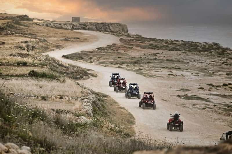 Billet Depuis Malte : Excursion d'une journée en buggy à Gozo avec déjeuner et promenade en bateau