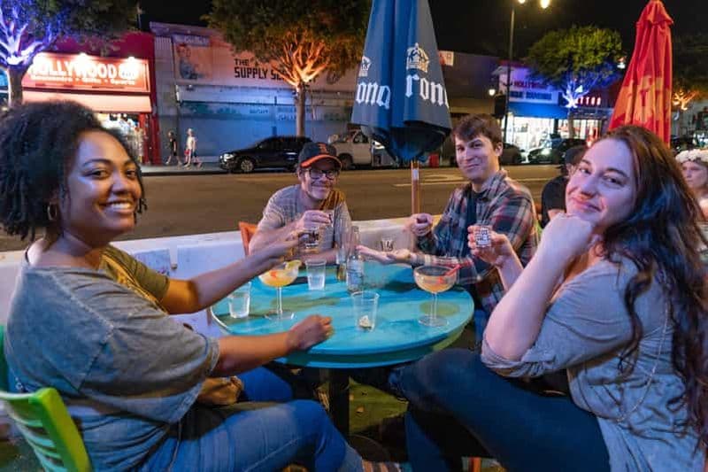 LA Ghosts Boos and Booze Haunted Pub Crawl (Tournée des pubs hantés de LA Ghosts Boos and Booze)