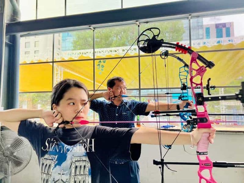 Hô-Chi-Minh-Ville : Expérience de tir à l'arc et café caché