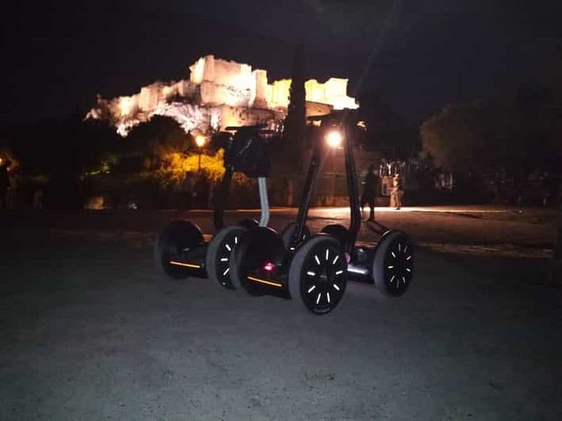 Visite nocturne d'Athènes en Segway