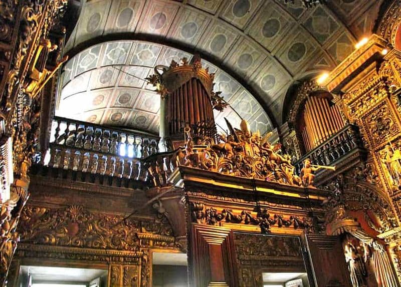 Barcelone : Visite guidée du monastère de Montserrat avec transferts