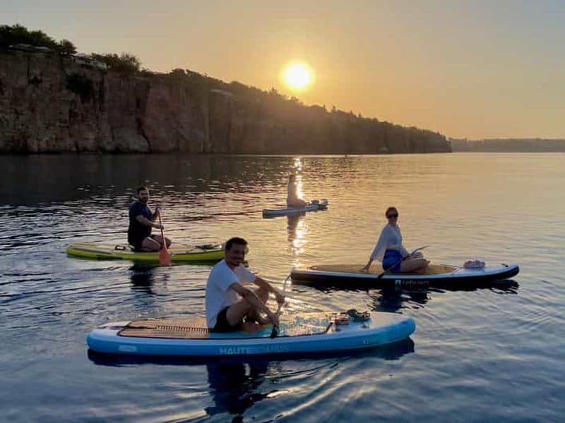 Billet Falaises de Konyaaltı à Antalya : Visite guidée de 3 heures en stand-up paddleboard