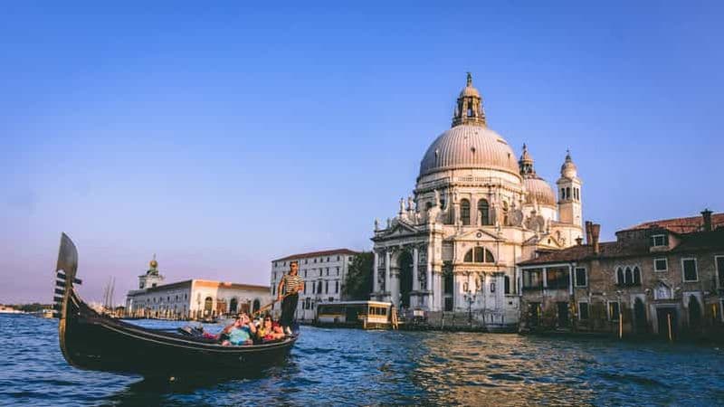 Billet Venise : Tour en gondole sous le Pont des Soupirs avec application audioguide