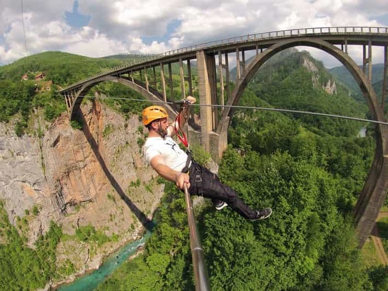 Billet Podgorica : Parc national de Durmitor - rivière Tara, pont et lac