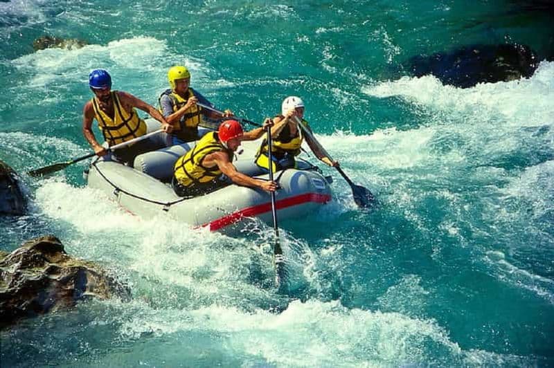 Pokhara : Aventure de rafting sur la rivière Seti avec prise en charge à l'hôtel