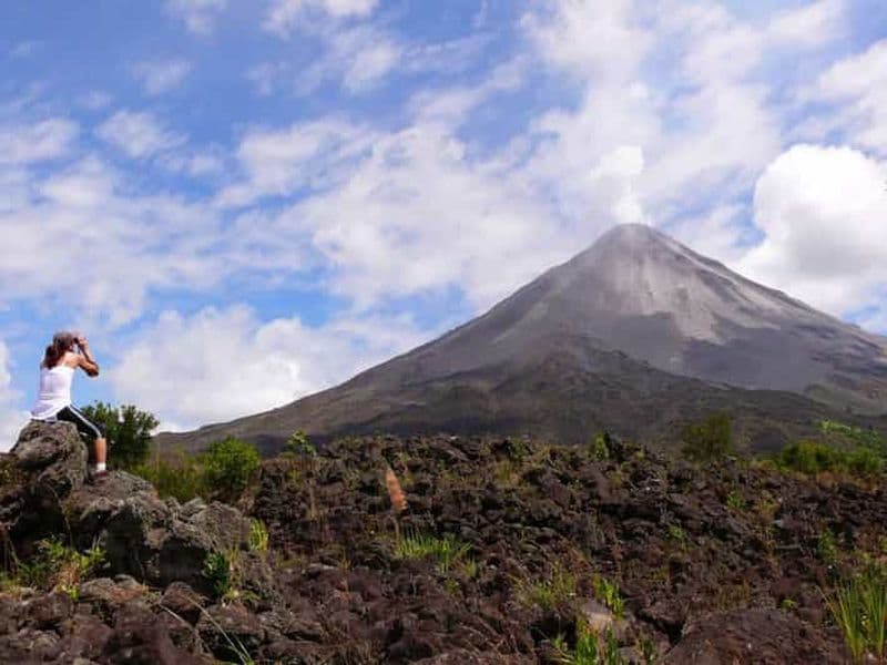 Billet La Fortuna: volcan Arenal, déjeuner et visite matinale des sources chaudes