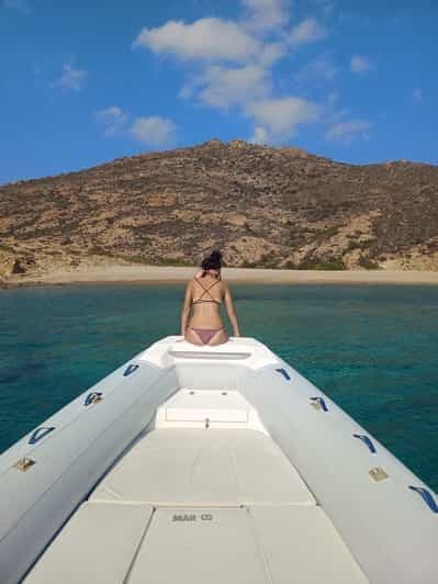 Billet Santorin : sortie en bateau privée et personnalisable