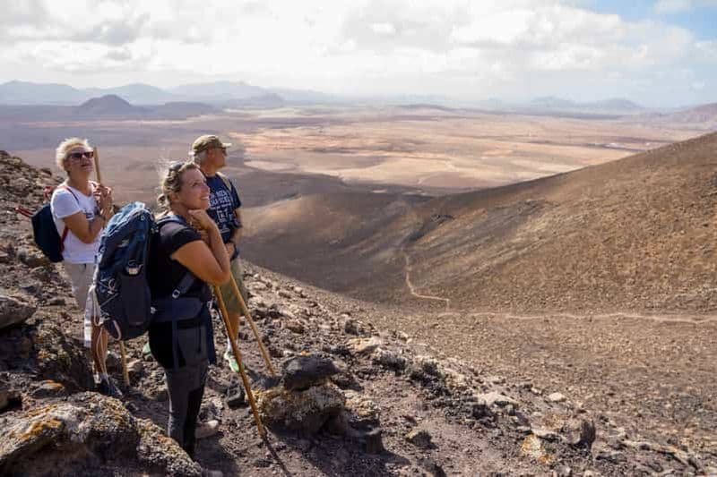 Fuerteventura : randonnée volcanique au bord du cratère