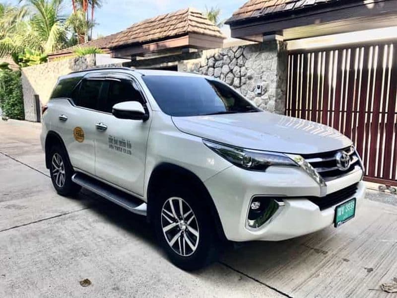 Taxi privé HTK de l'aéroport de Phuket à Kata Karon