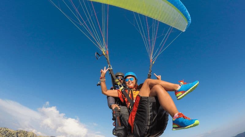 AU DÉPART DE BOGOTA : TOUR DE PARAPENTE EN SOPO-OPTION