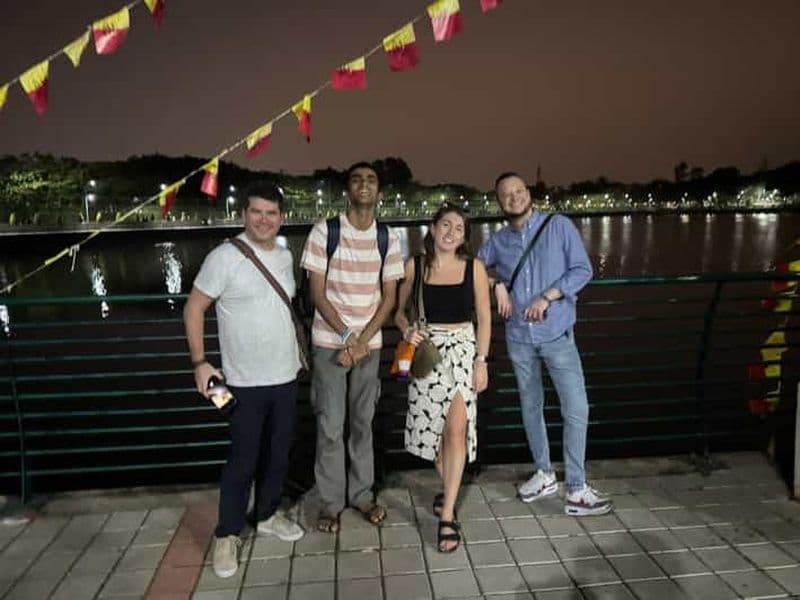 Billet Autre partie de la promenade à Bangalore : lac, temple, marché