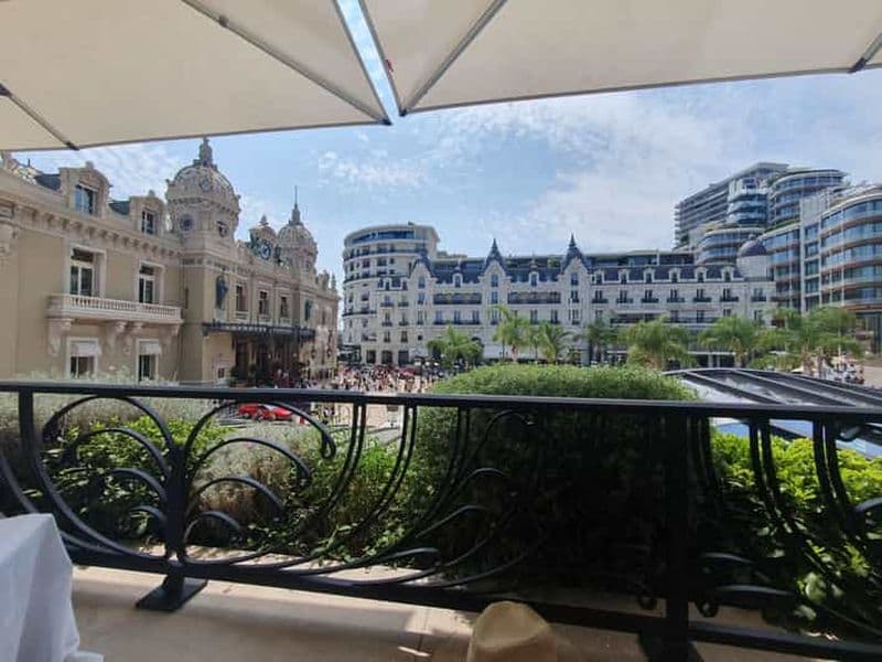 Monaco : visite guidée avec le Musée océanographique et les voitures du Prince