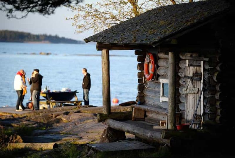 Billet Helsinki : Excursion en bateau pneumatique dans l'archipel avec déjeuner barbecue et sauna