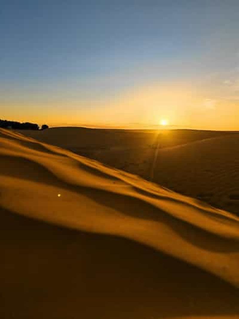 Billet Djerba : coucher de soleil, lever de soleil et une nuit sous une tente berbère.