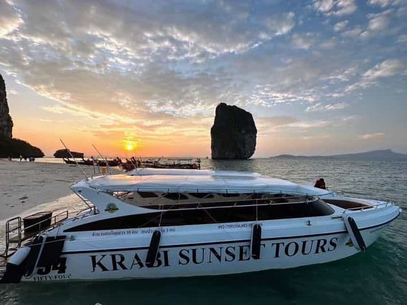 Krabi : chasse au trésor au crépuscule – aventure en hors-bord sur 7 îles