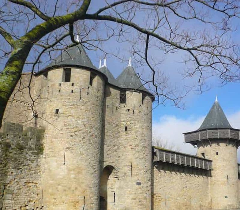 Carcassonne : visite à pied de la forteresse