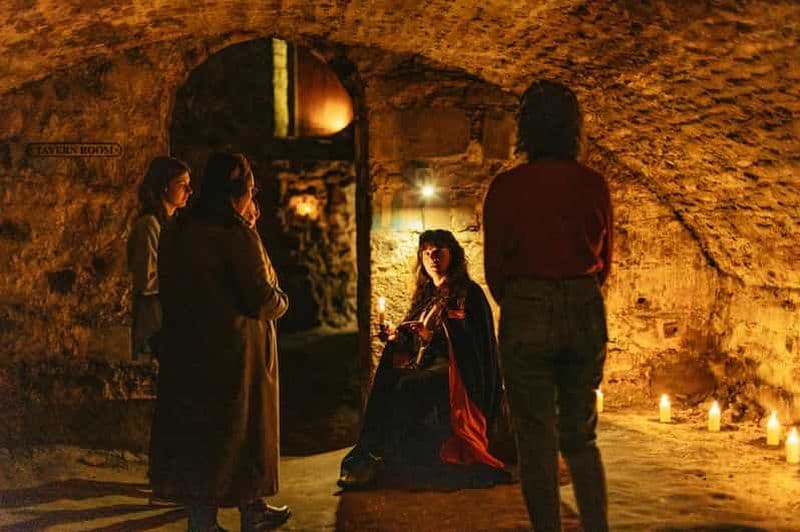 Edimbourg : Visite sur les fantômes Underground Vaults avec Whisky