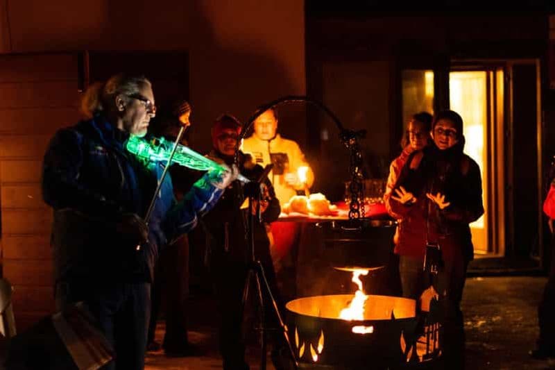 RAQUETTES : randonnée en raquettes à haute altitude à Paganella au coucher du soleil et musique de violon.