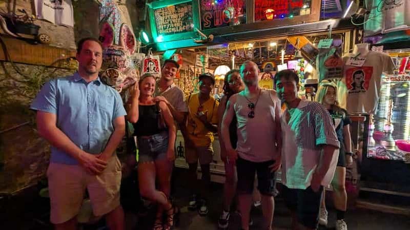 Billet Budapest : bars en ruine, street art et quartier juif