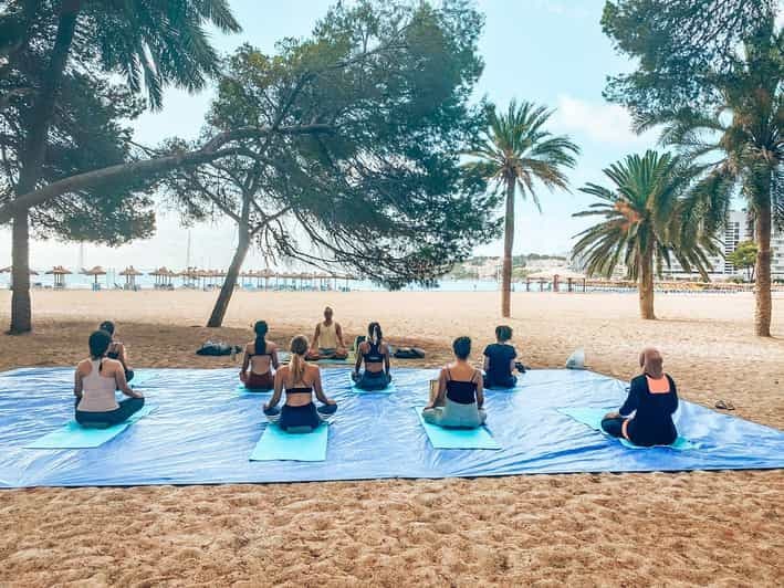 Mallorca : Yoga et brunch sur la plage de Palmanova