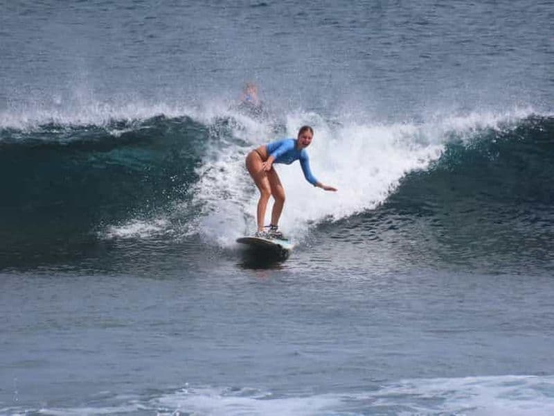 Billet Uluwatu : Leçon de surf privée avec photos et vidéos de surf