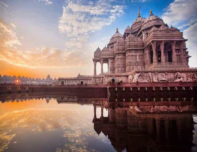 Billet Delhi : visite guidée du temple Akshardham avec spectacle d'eau et de lumière