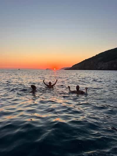 Billet Azure Paradise : visite en bateau de la grotte bleue et de la baie de Kotor