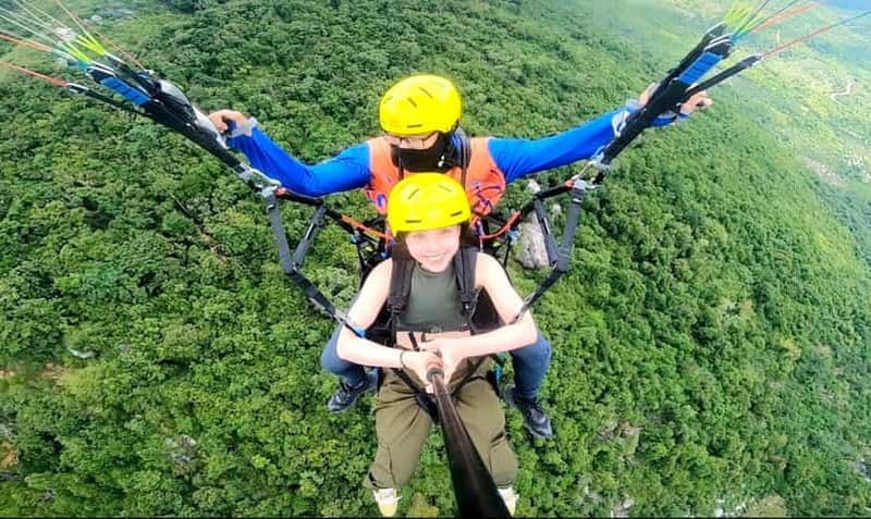 Nha Trang : Aventure en parapente avec transferts à l'hôtel